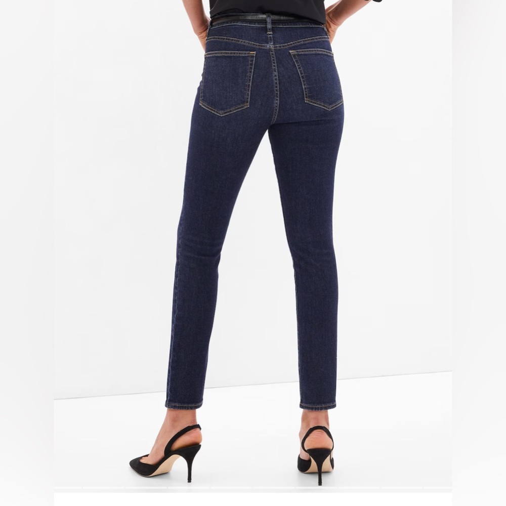 NWT Gap True Skinny Midrise Jeans Size 28/6R